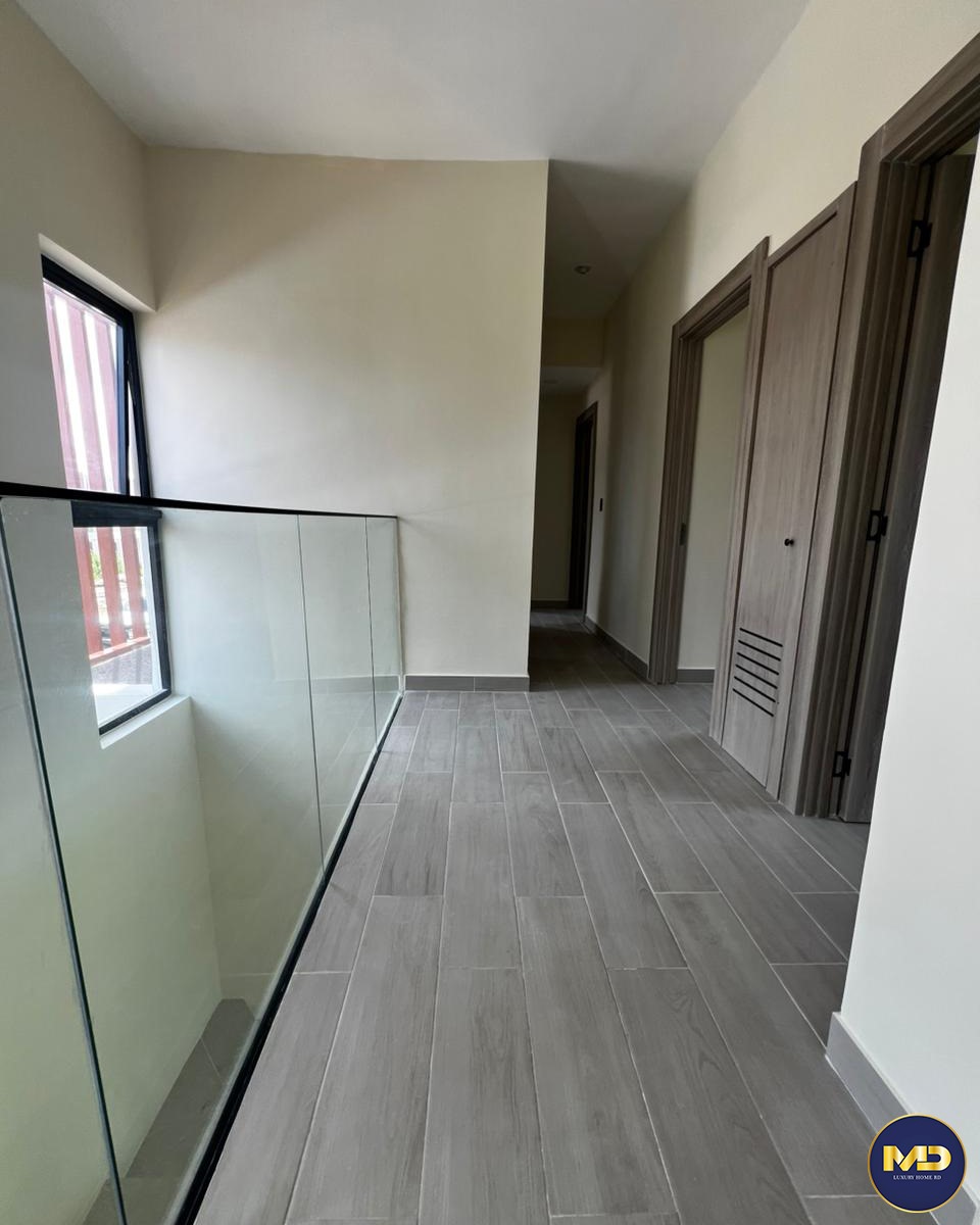 casas vacacionales y villas - Hermosa villa independiente en venta en Vista Cana/ 4HB/3.5BÑ/ amplio patio  4