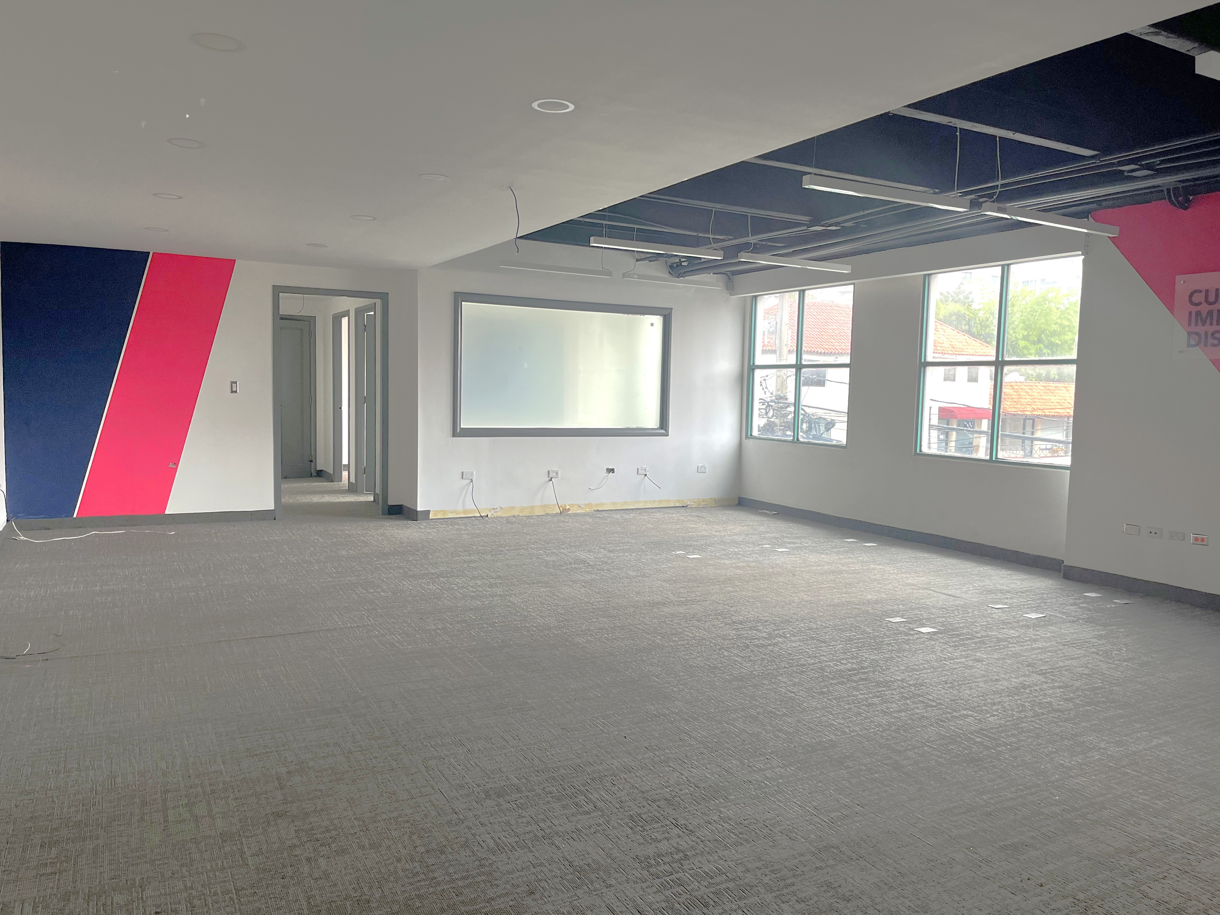 oficinas y locales comerciales - Oficina Alquiler Piantini de 110m2 - Corporativo 3