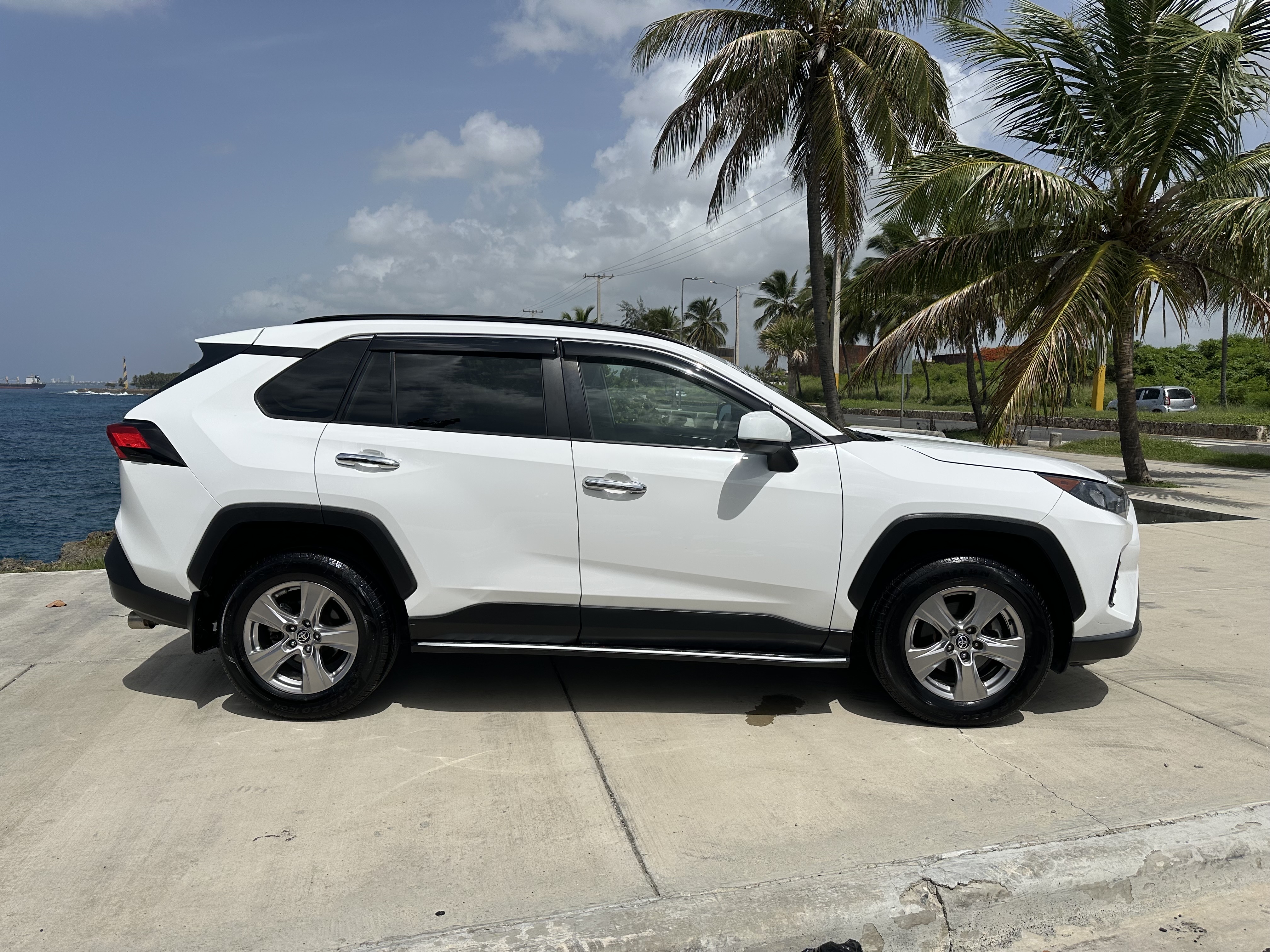jeepetas y camionetas - TOYOTA RAV4 LE PLUS 2020 SÚPER SANA!RECIÉN IMPORTADA 100% AMERICANA SIN DETALLE! 3