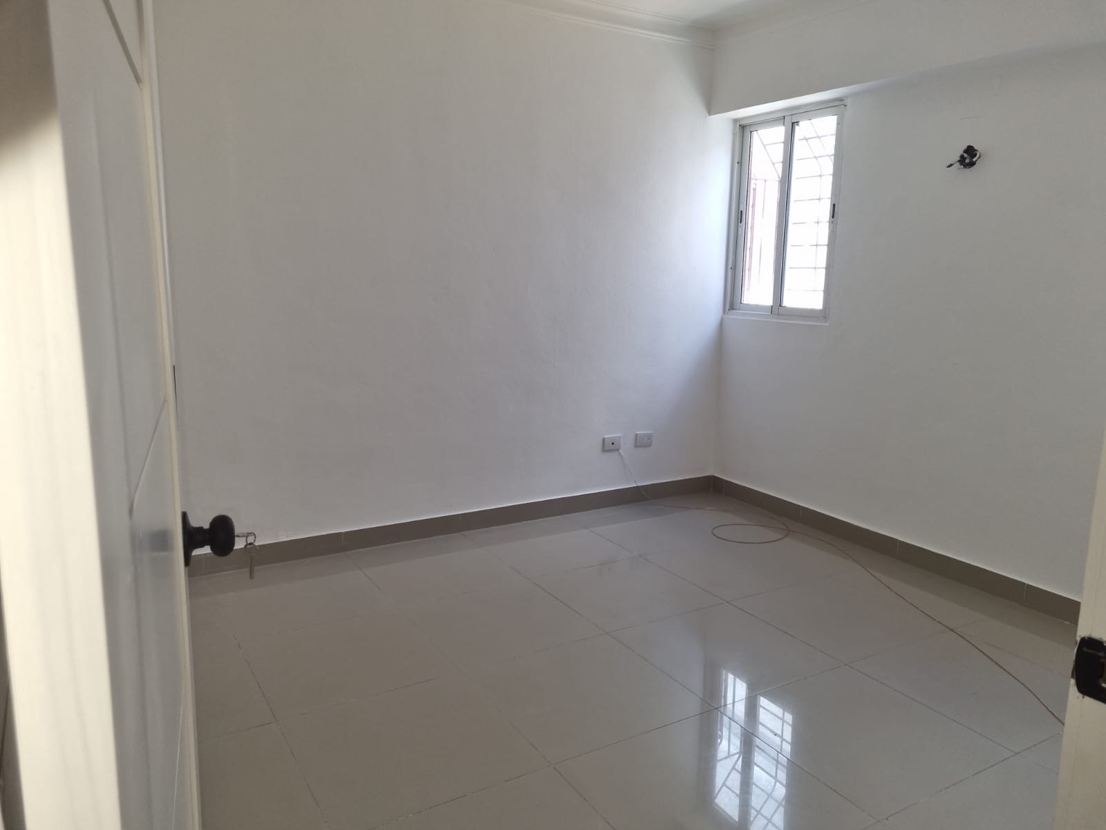 apartamentos - 📍El Cacique  Esta espectacular apt., ubicada en u 7