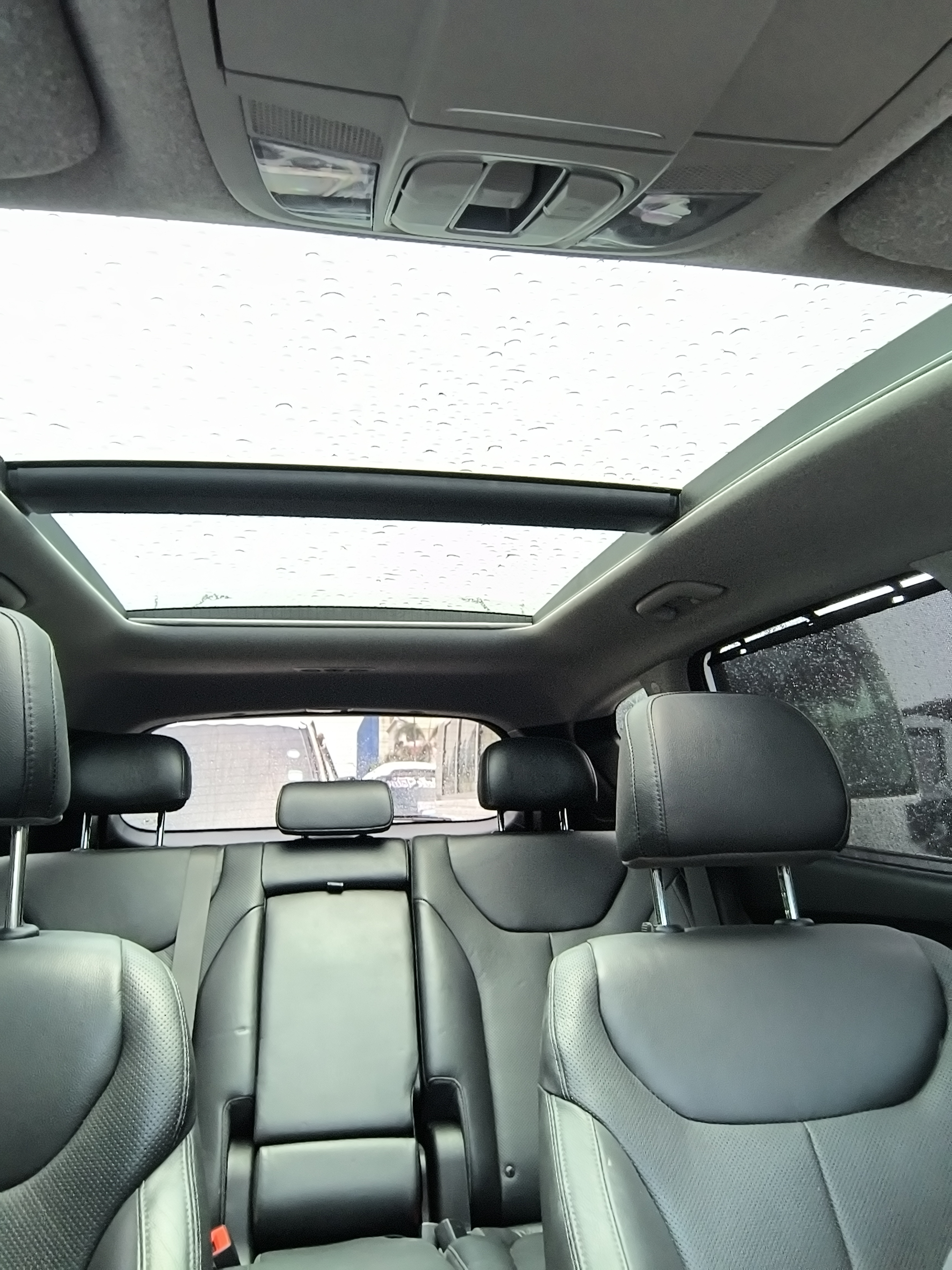 jeepetas y camionetas - Vendo Santa Fe 2020 Límited panorámica pocas millas como nueva 9