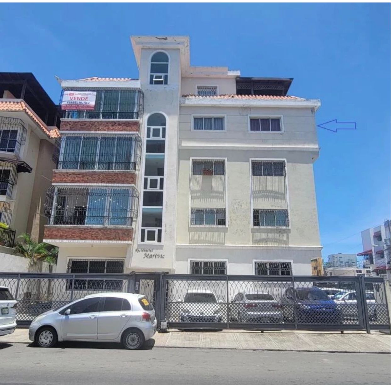 apartamentos - Apartamento tipo penthosuse 2 niveles 4to y 5to.