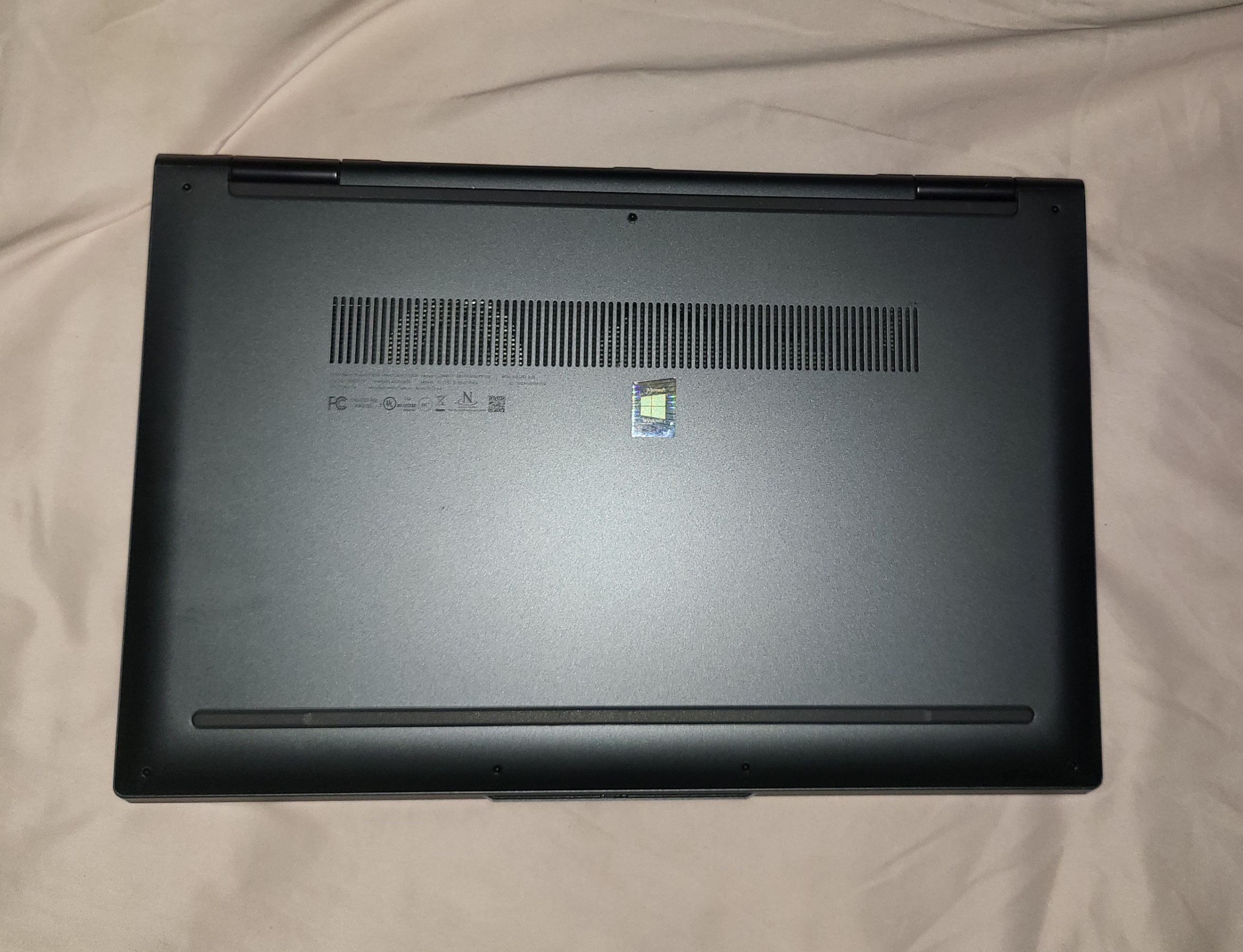 computadoras y laptops - Laptop lenovo yoga 15itl5Touch screen  2