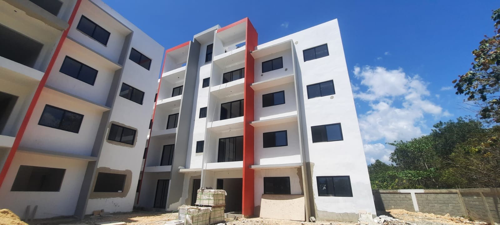apartamentos - APARTAMENTOS LISTOS PARA ENTREGA, 3 MINUTOS AEROPUERTO 3