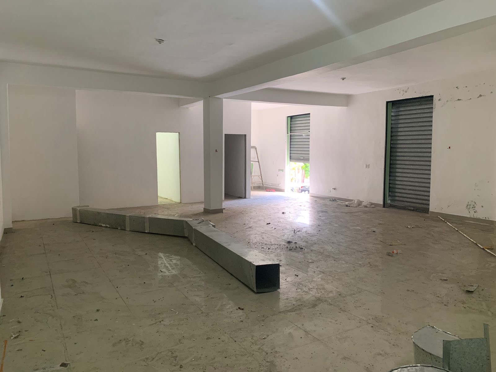 oficinas y locales comerciales - ALQUILO COMERCIAL 3
