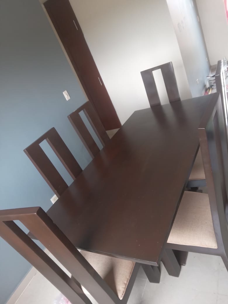 muebles y colchones - comedor 6 sillas, CAOBA, recien tapicado 1