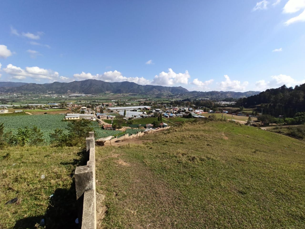 solares y terrenos - Solar en Constanza de 1,500m2