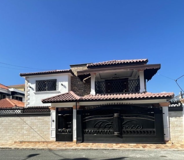 casas - venta de lujosa casa en la autopista de san isidro prado oriental con 445mts 1