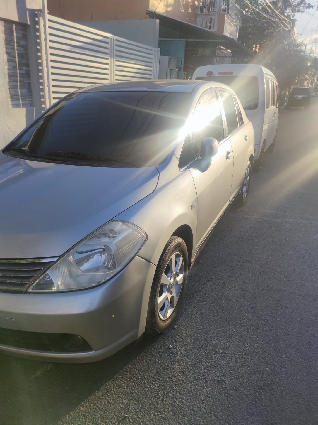 carros - Vendo carro en perfecto estado.Ven a verlo! 1