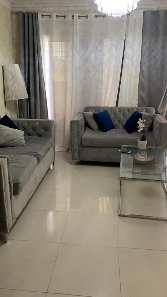 apartamentos - venta de apartamento en Alma Rosa 3er nivel de 145mts Santo Domingo este  2