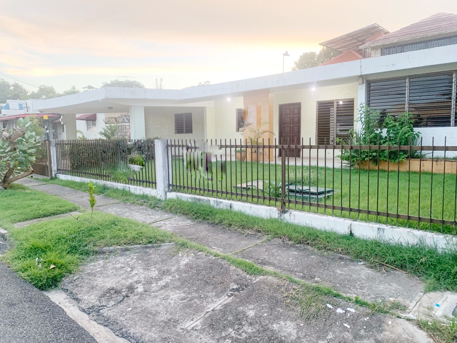 casas - Propiedad comercial  6
