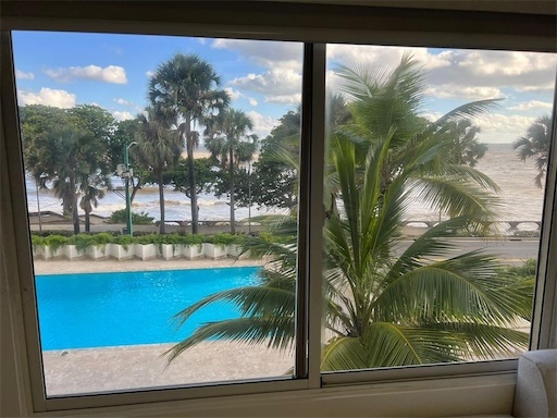 apartamentos - Apartamento en alquiler Gazcue con piscina