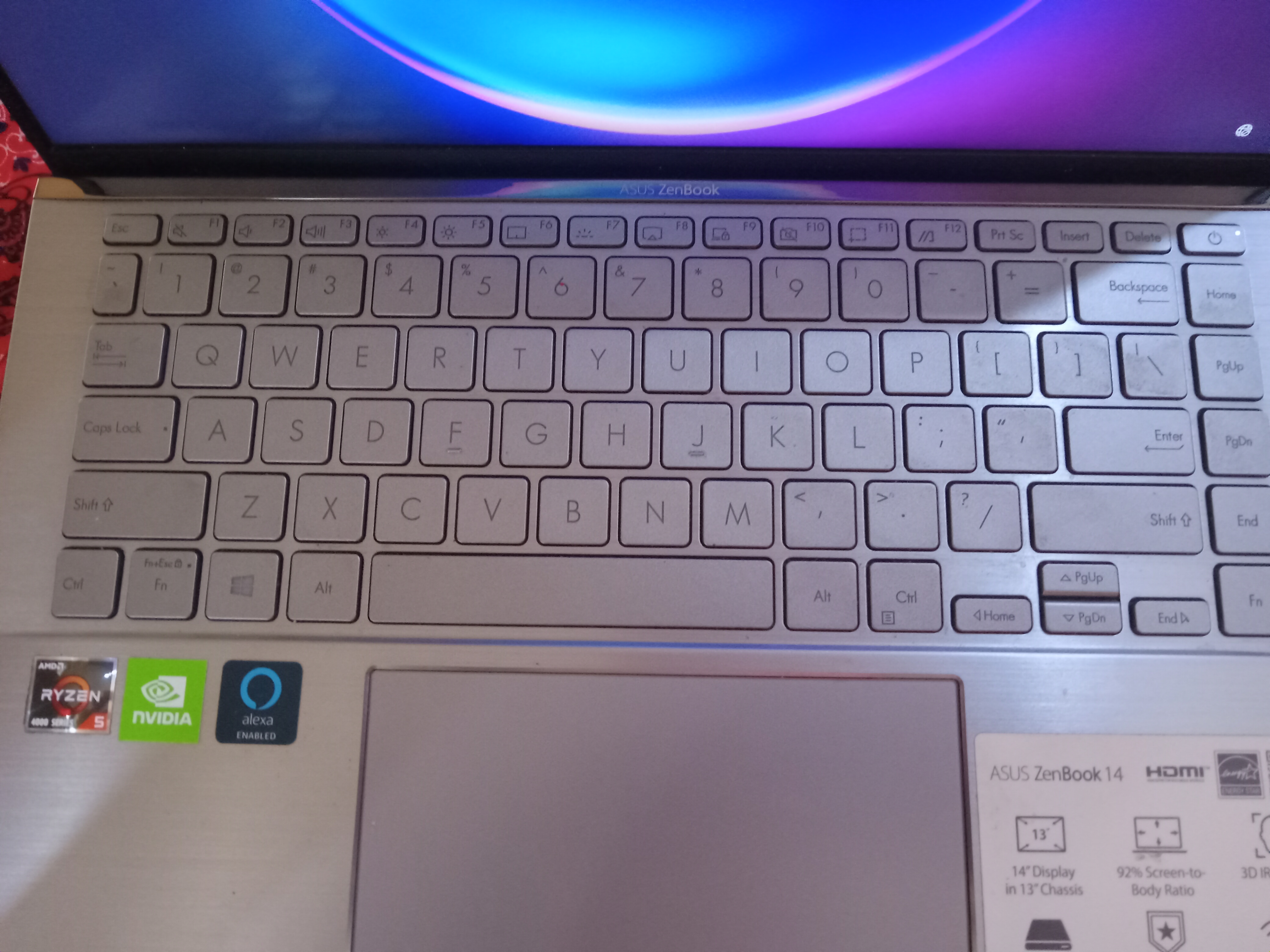 computadoras y laptops - vendo asus zenbook 14 
