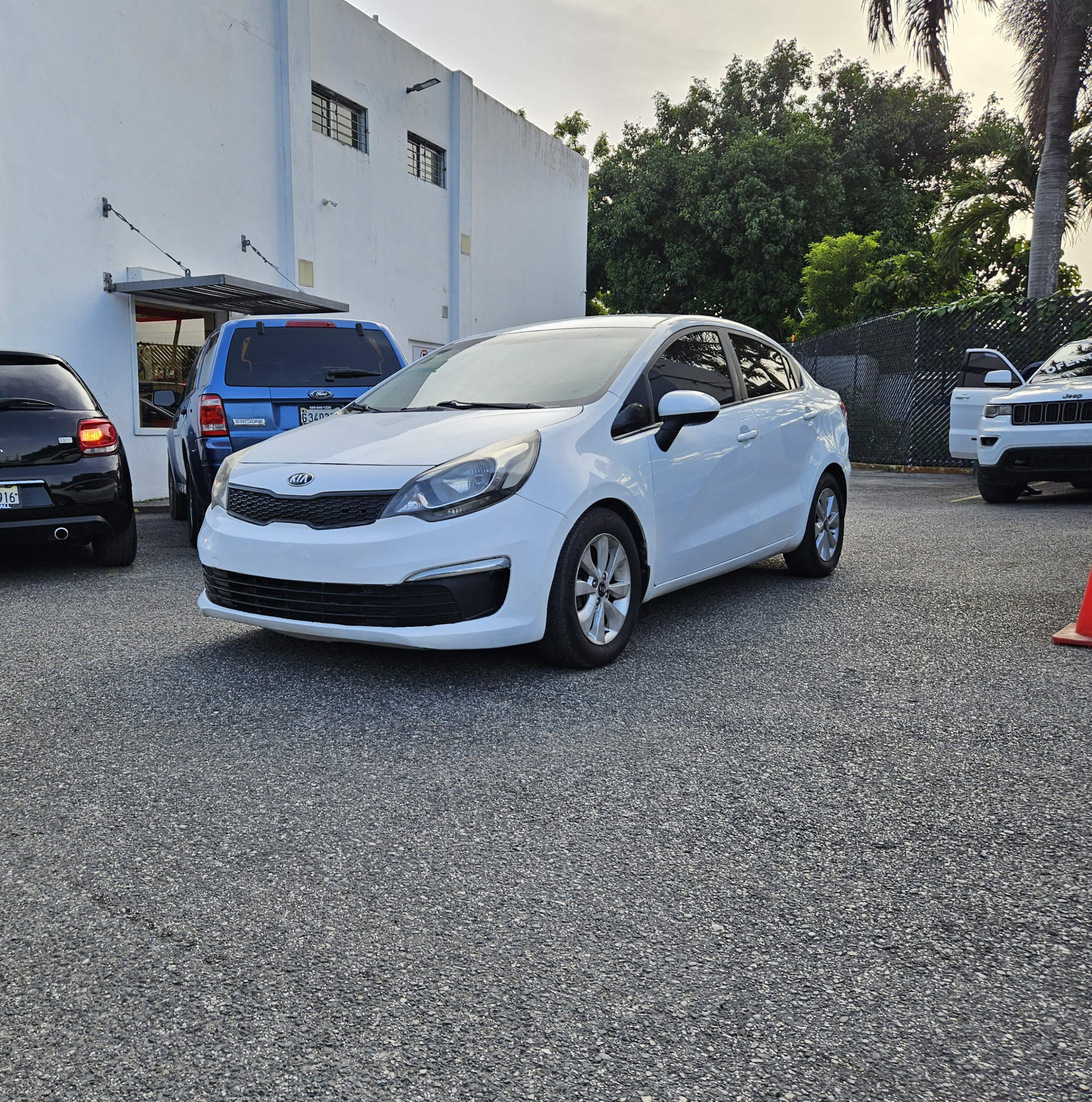 carros - KIA RIO 2016 
 1