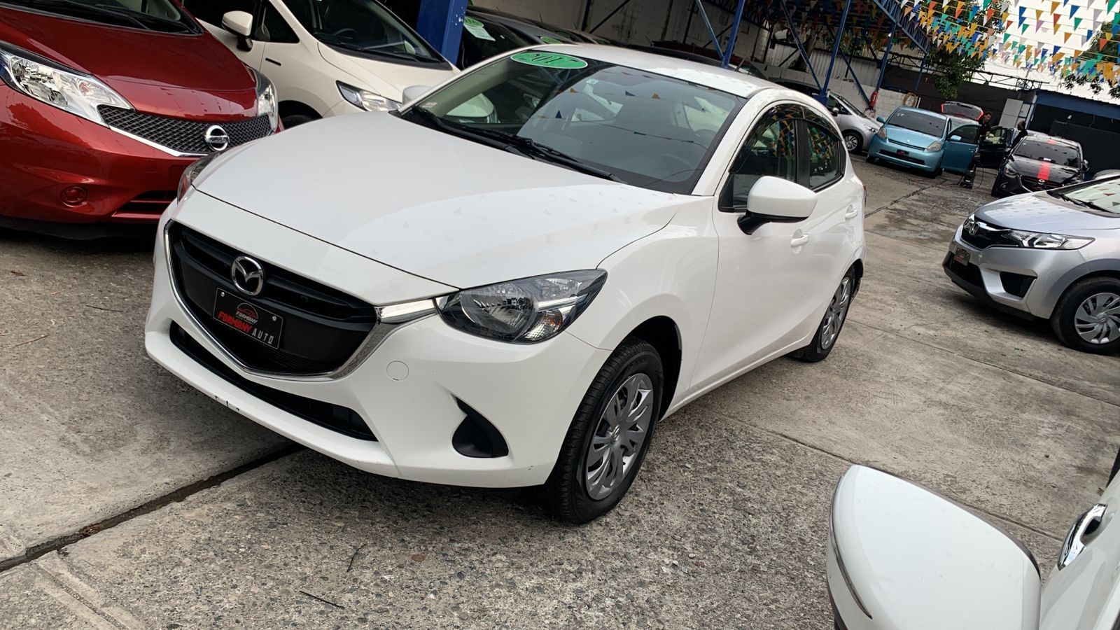 carros - MAZDA DEMIO 2019 2