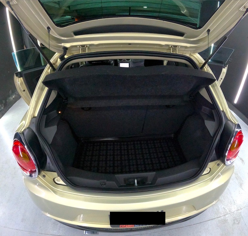 carros - Alfa Romeo Mito Quadrifoglio  Sportiva 7