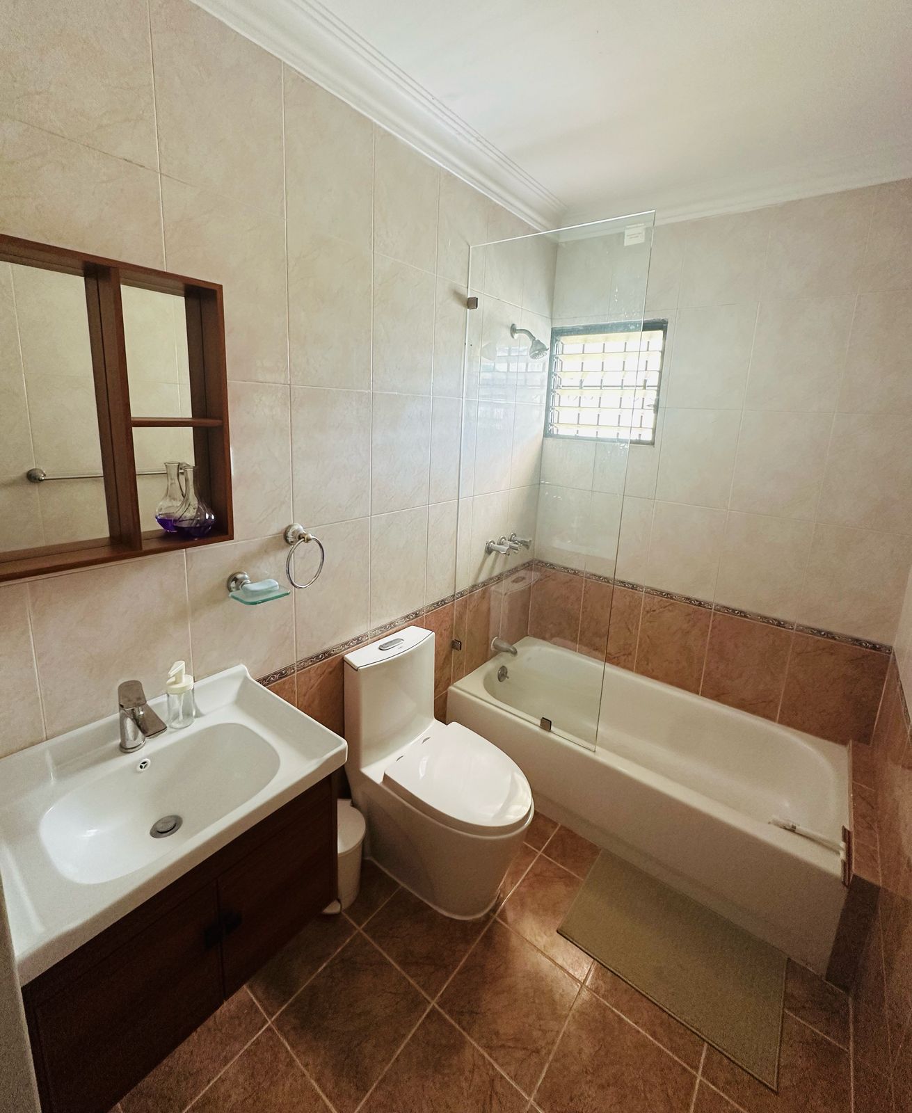 apartamentos - APARTAMENTO COMPLETAMENTE AMUEBLADO EN EL MILLON 7