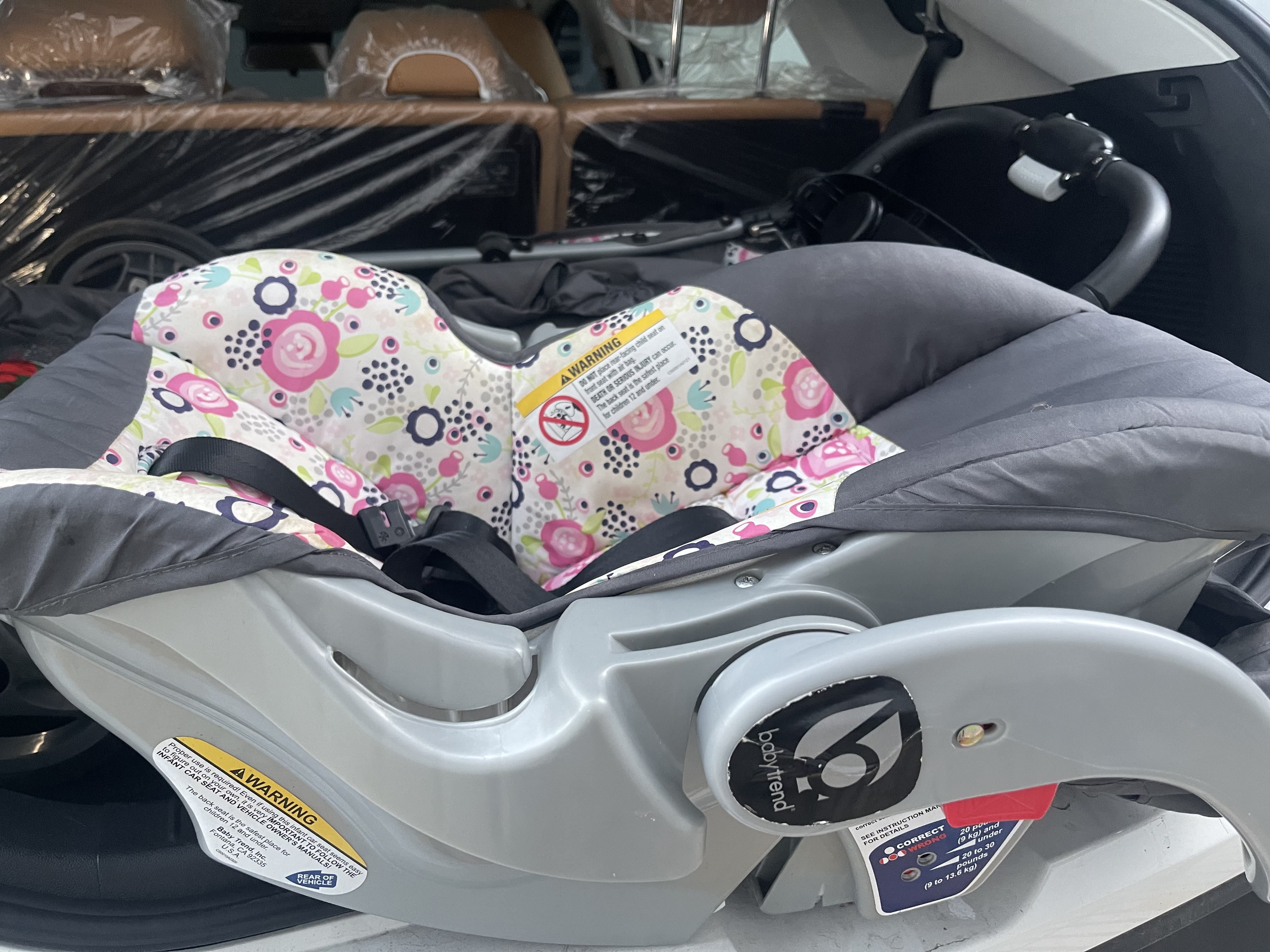 coches y sillas - Se vende coche con car seat bebé  4