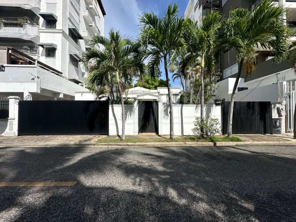 casas - Casa en alquiler en MIRADOR SUR