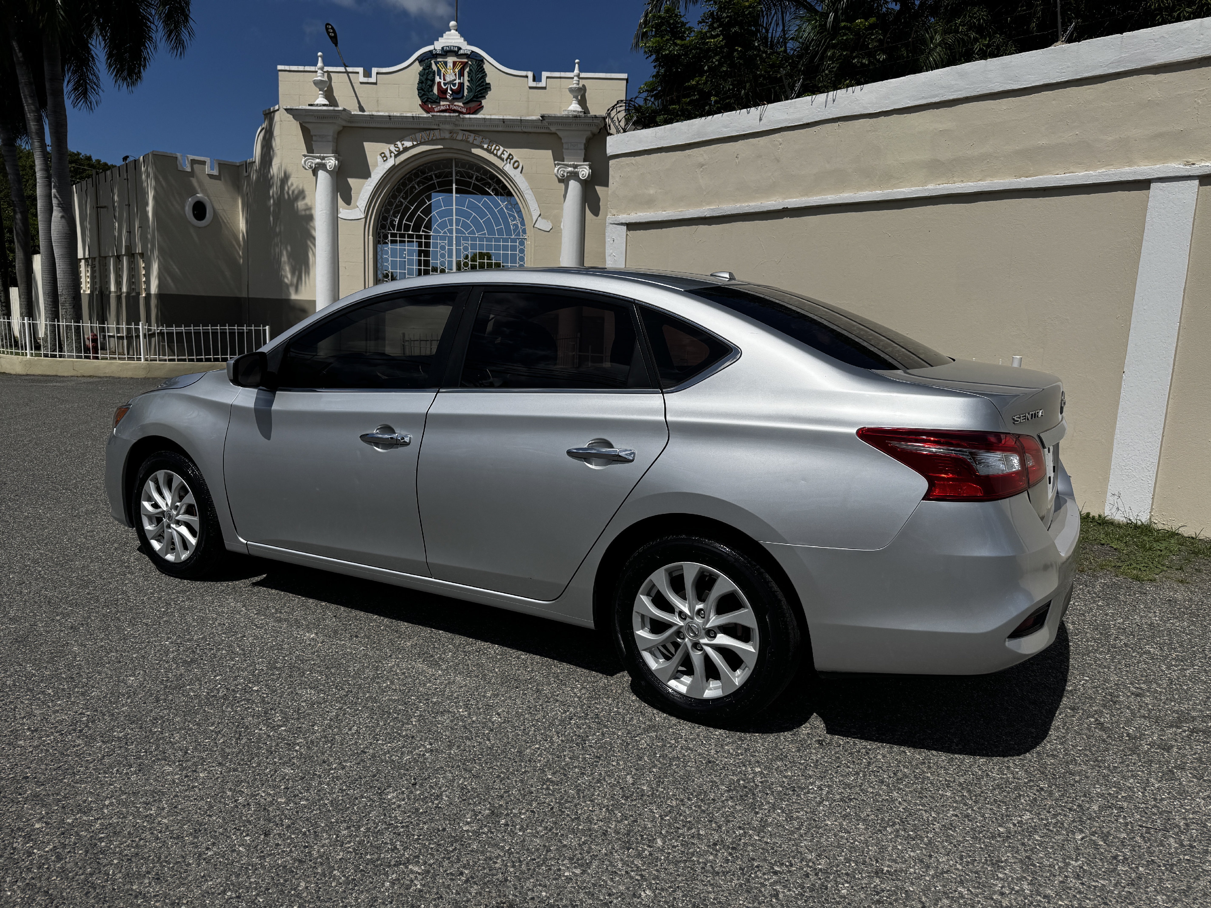 carros - Nissan Sentra 2019 Clean Carfax 5