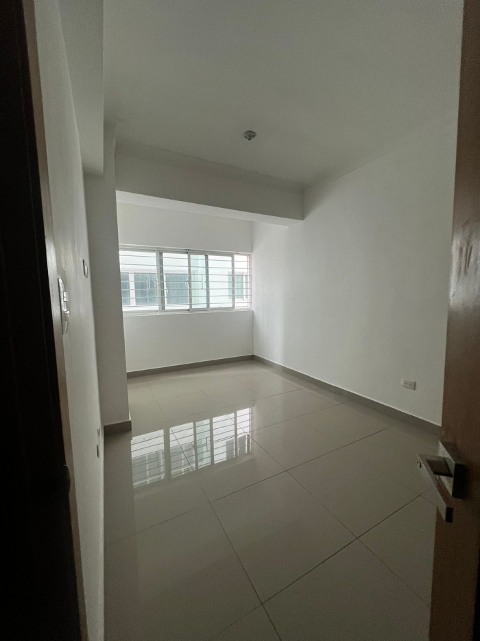 apartamentos - Vendo apartamento 2do nivel con terraza 3 habitaciones próximo a Blue mall  1