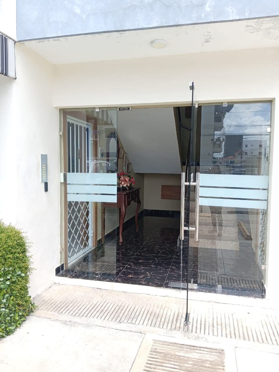 apartamentos - Venta de Apartamentos en Residenciaal Figaro 9 1