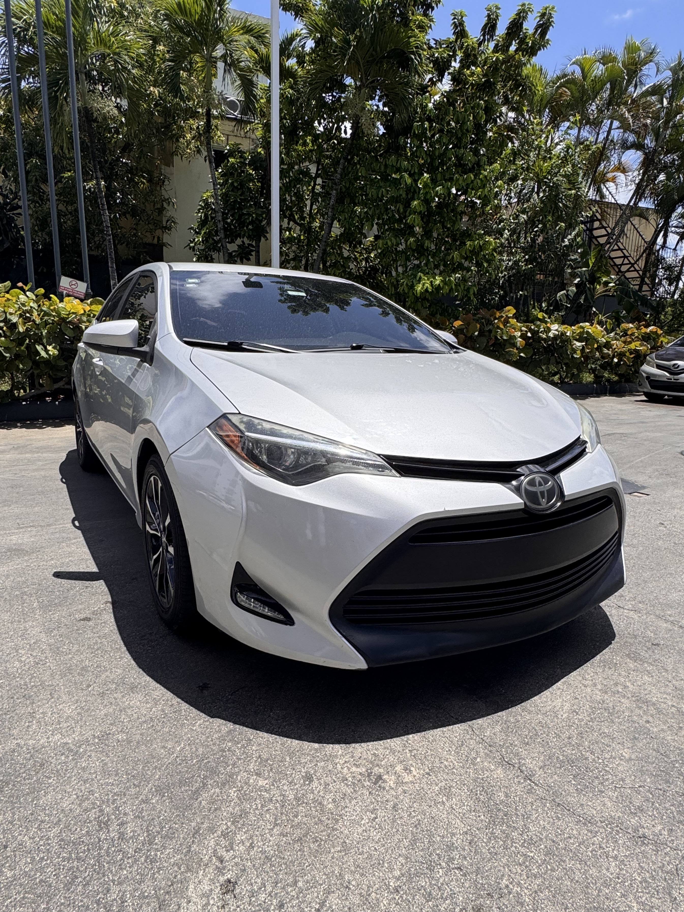 carros - Toyota Corolla Le 2018 0