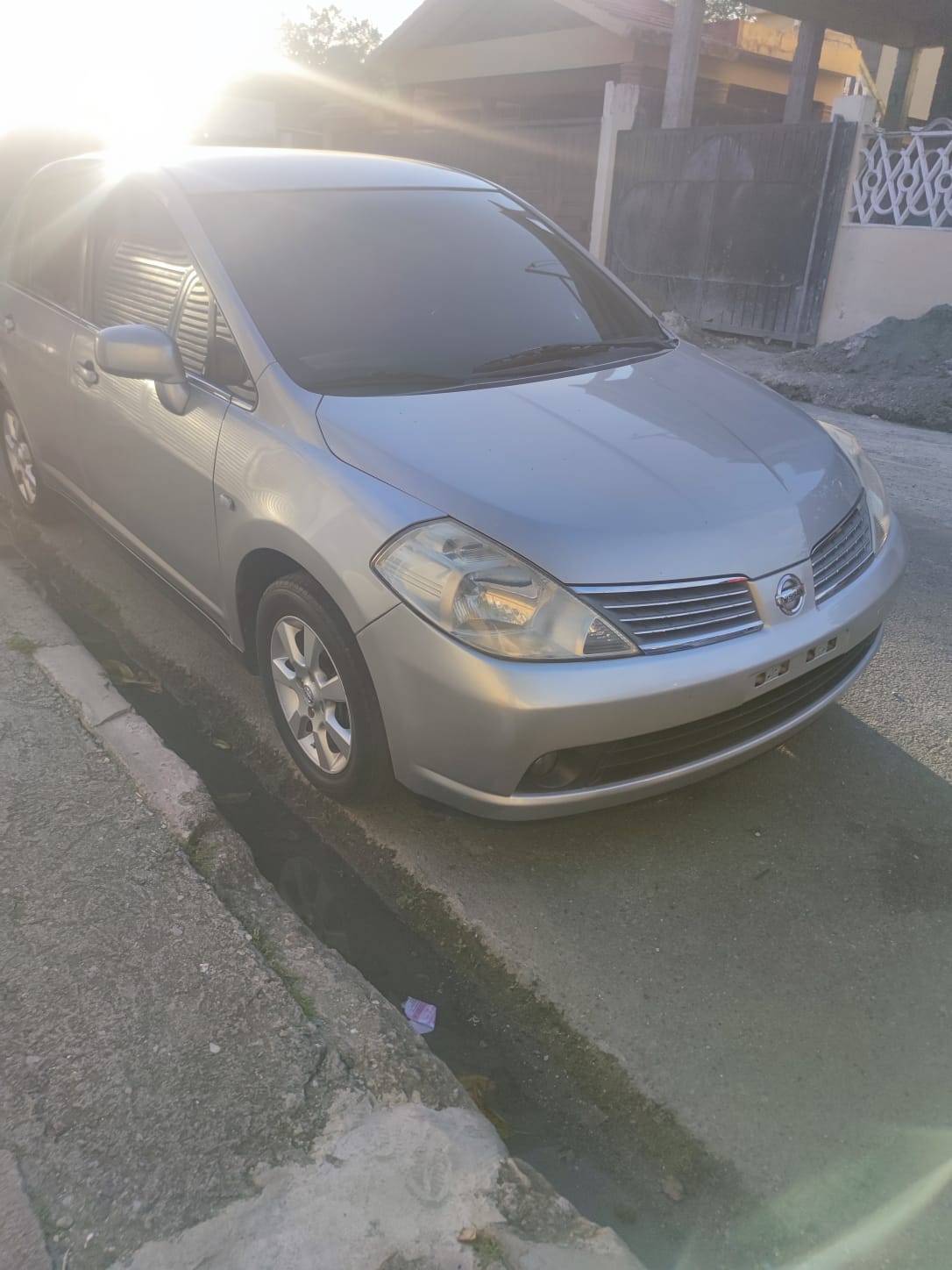 carros - Vendo carro en perfecto estado.Ven a verlo! 2