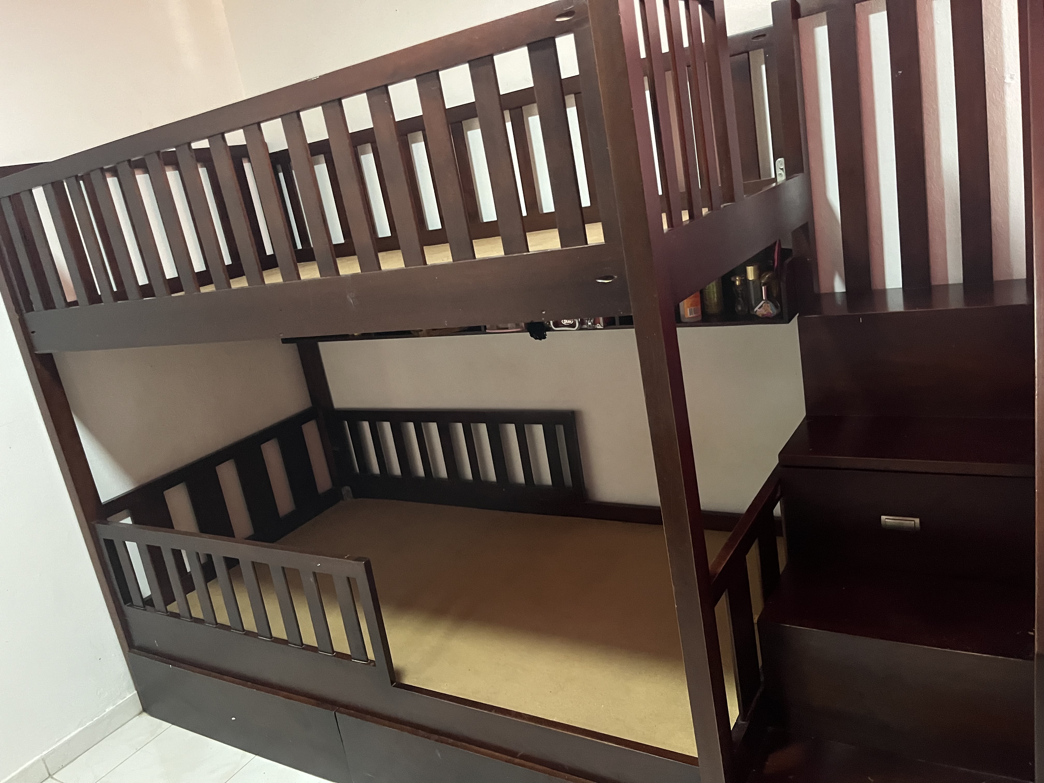 muebles y colchones - Camarote twin de CAOBA  con gavetas en la escalera 8