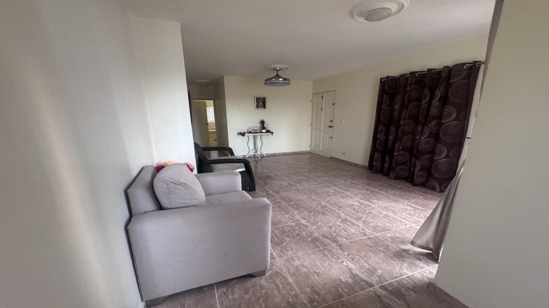 apartamentos - Vendo apartamento en el Residencial Idalia 9