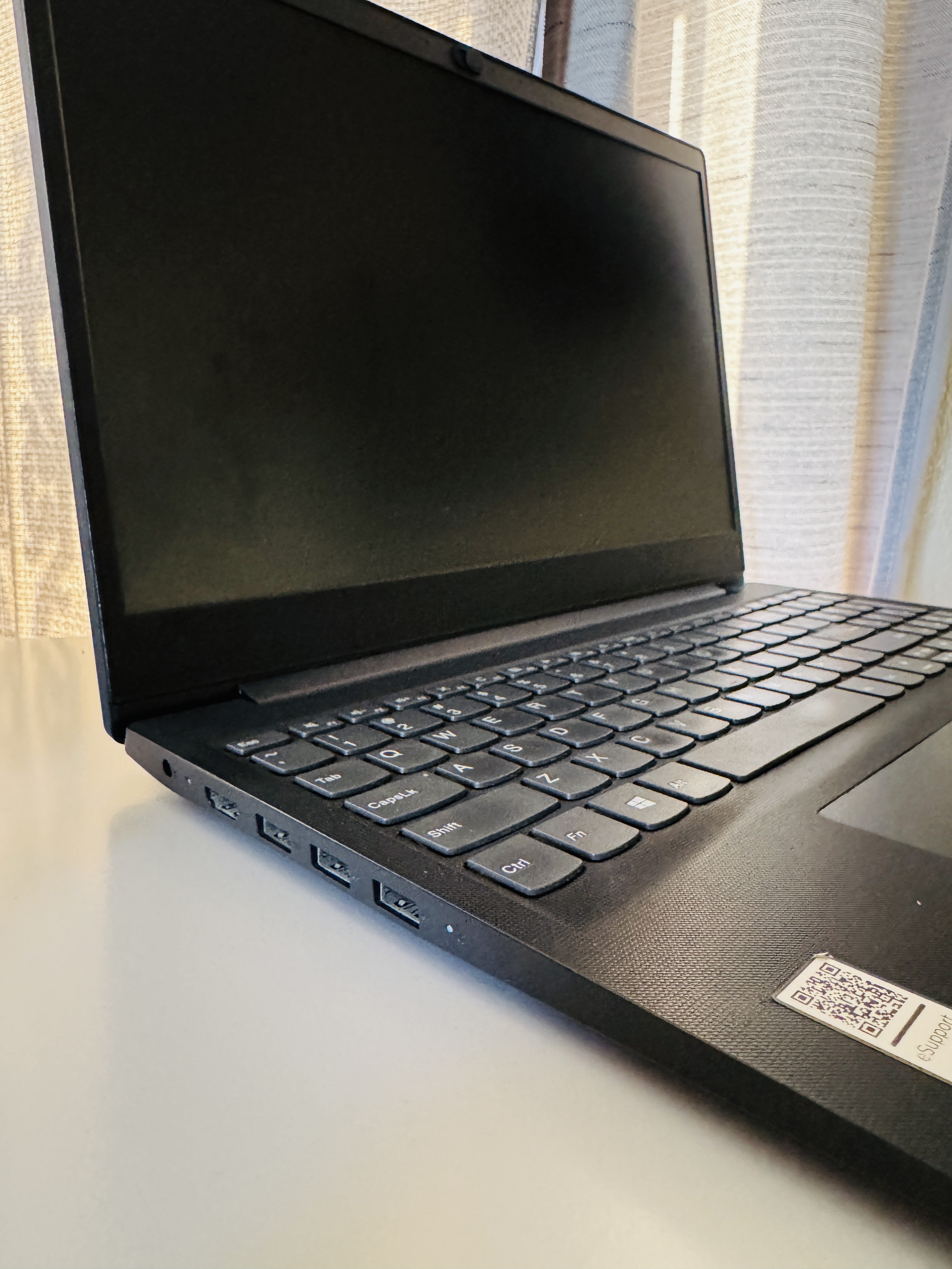 computadoras y laptops - Lenovo Ideapad S145, AMD A6-9225, 2.6GHz 1