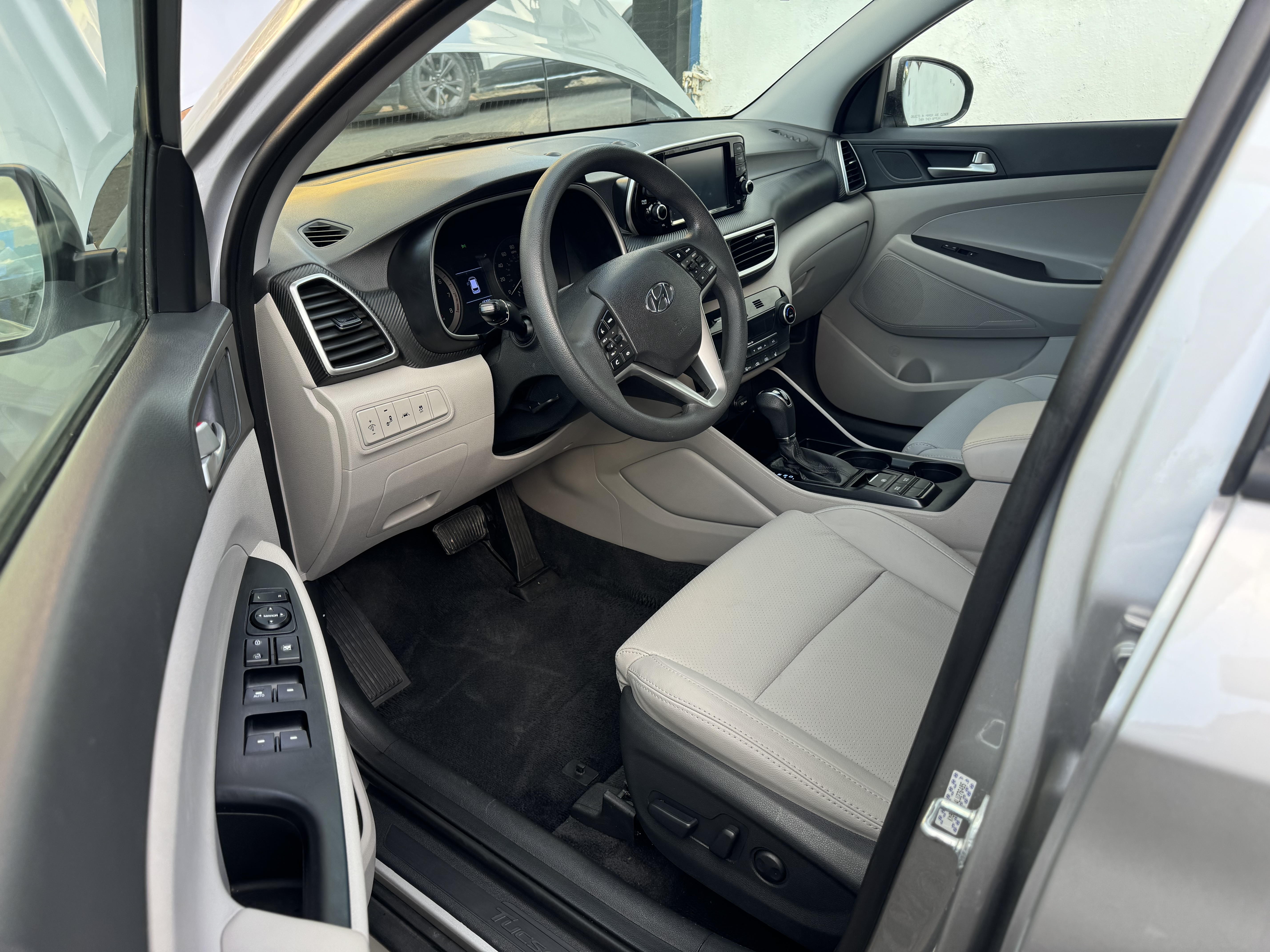 jeepetas y camionetas - Hyundai Tucson 2020 límited  4