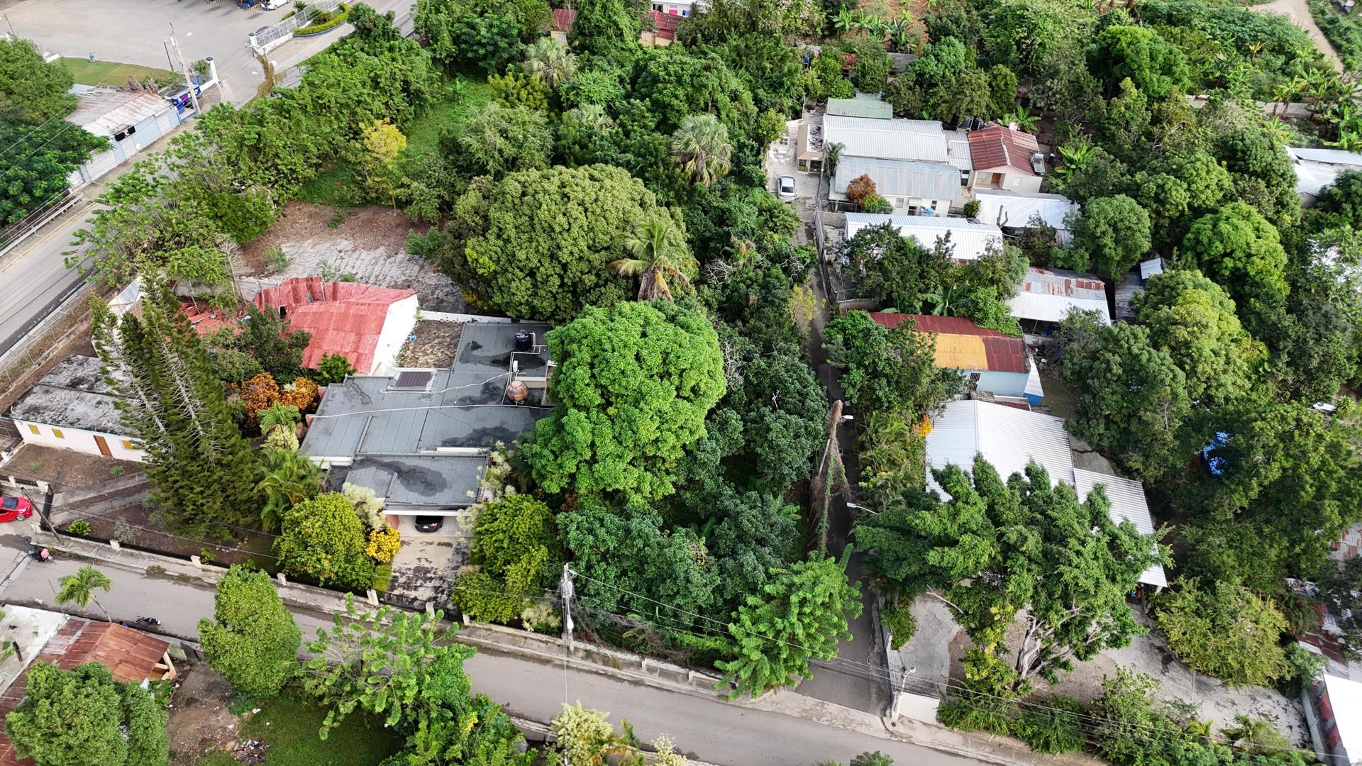 solares y terrenos - TERRENO DE VENTA EN LA CARRETERA TURISTICA GURABO LUPERON SANITAGO 3