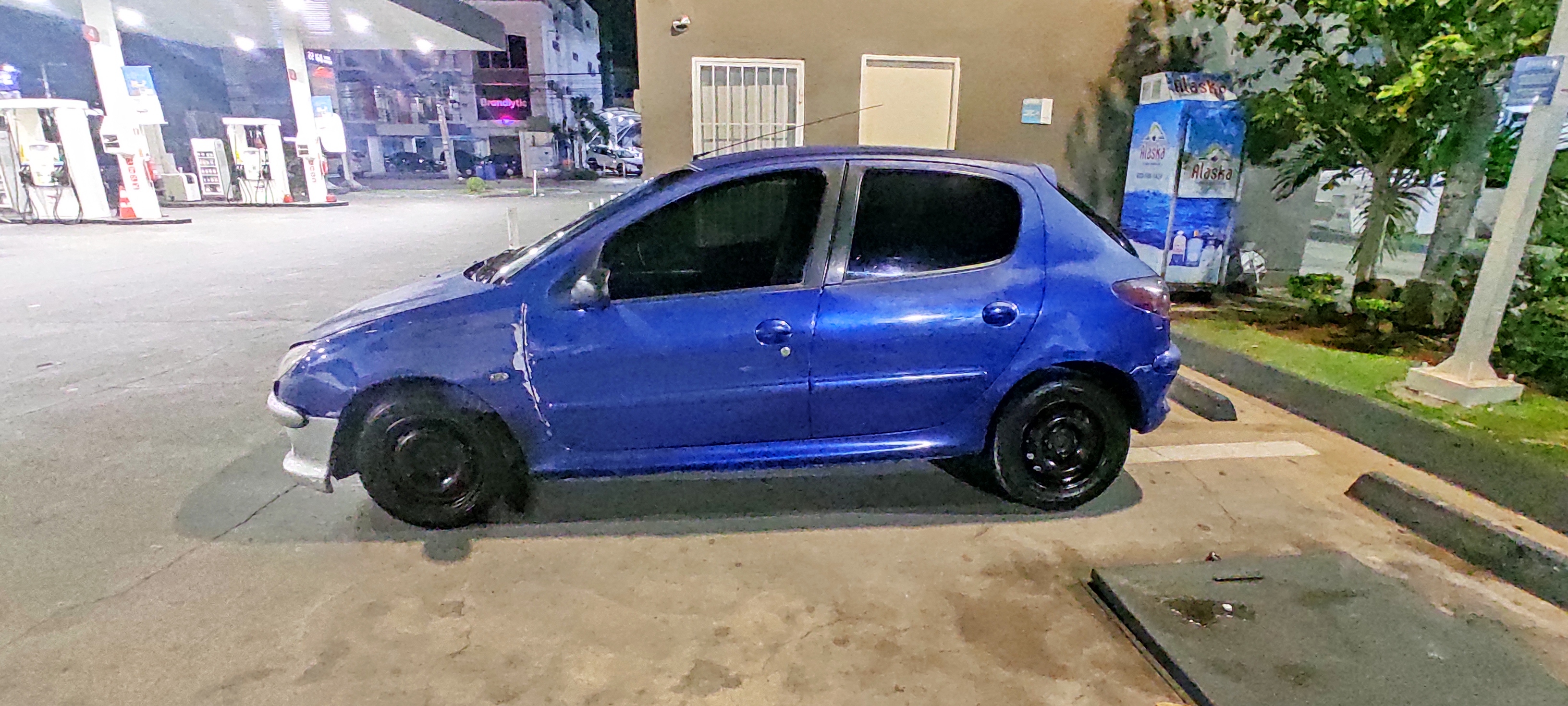 carros - Peugeot 206  3