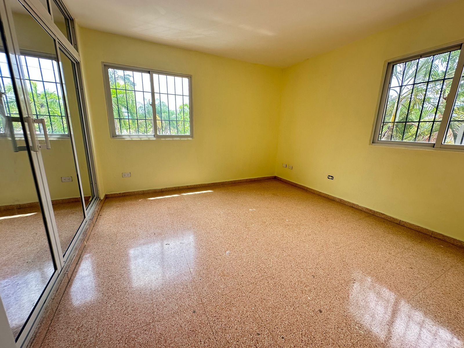 apartamentos -  Apartamento de 3 Habitaciones en Alquiler en Las Praderas 1