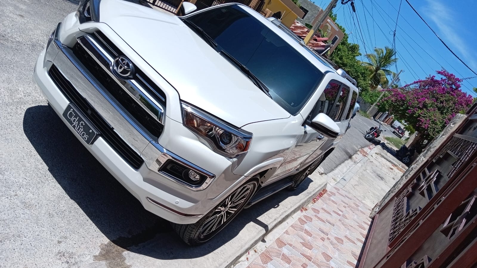 jeepetas y camionetas - TOYOTA 4RUNNER 2024 LIMITED 0