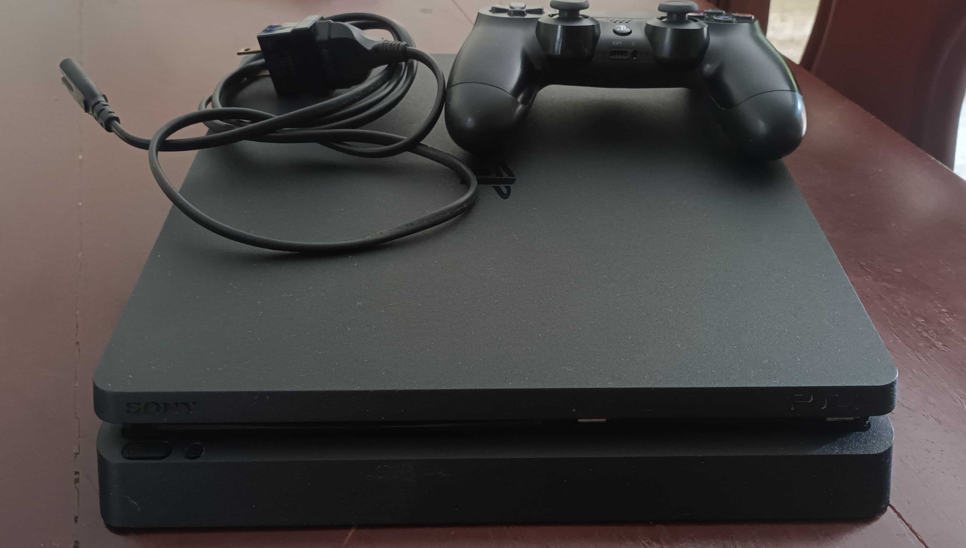 consolas y videojuegos - Ps4 1 TB 1 Control Original Cable de corriente  0