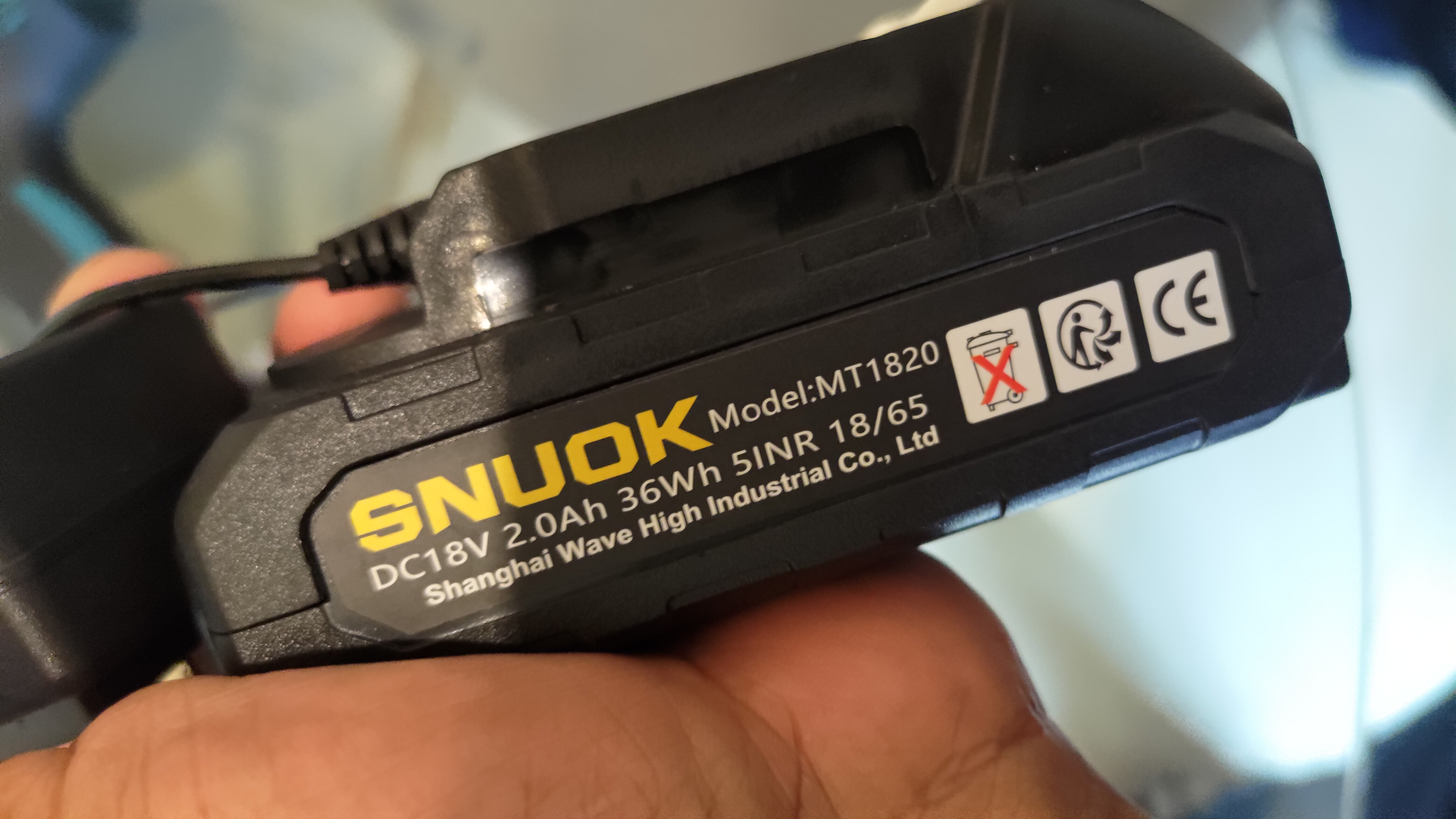 electrodomesticos - Vendo llave de impacto nueva con una batería y cargador 3