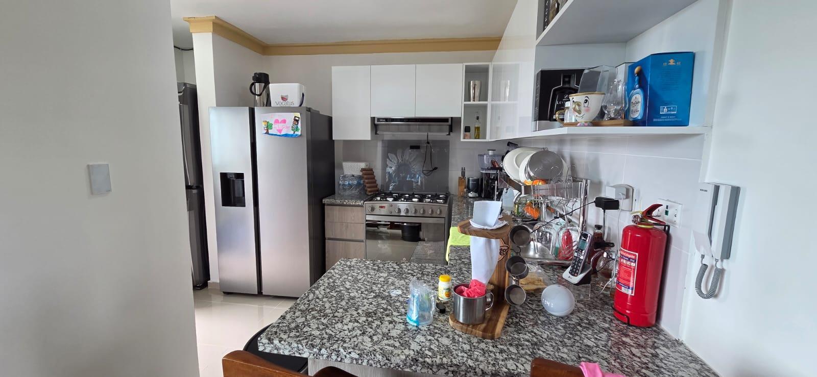 apartamentos - VENDO apartamento en El Residencial LAS LIRAS II 6