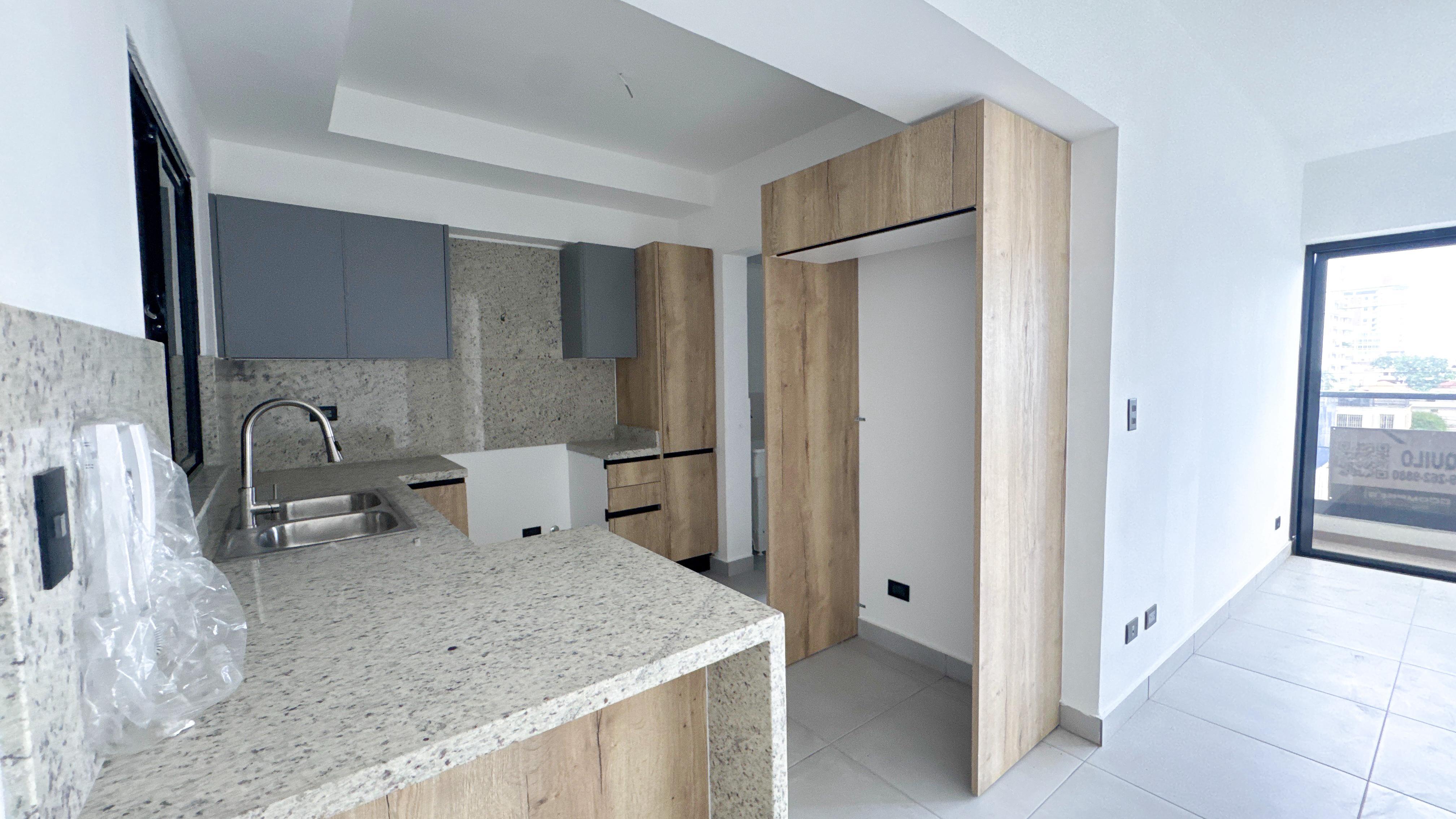 apartamentos - Apartamento 2 habitaciones 2 baño 2 parqueos Alquiler en Torre Melian Av. Romulo 1