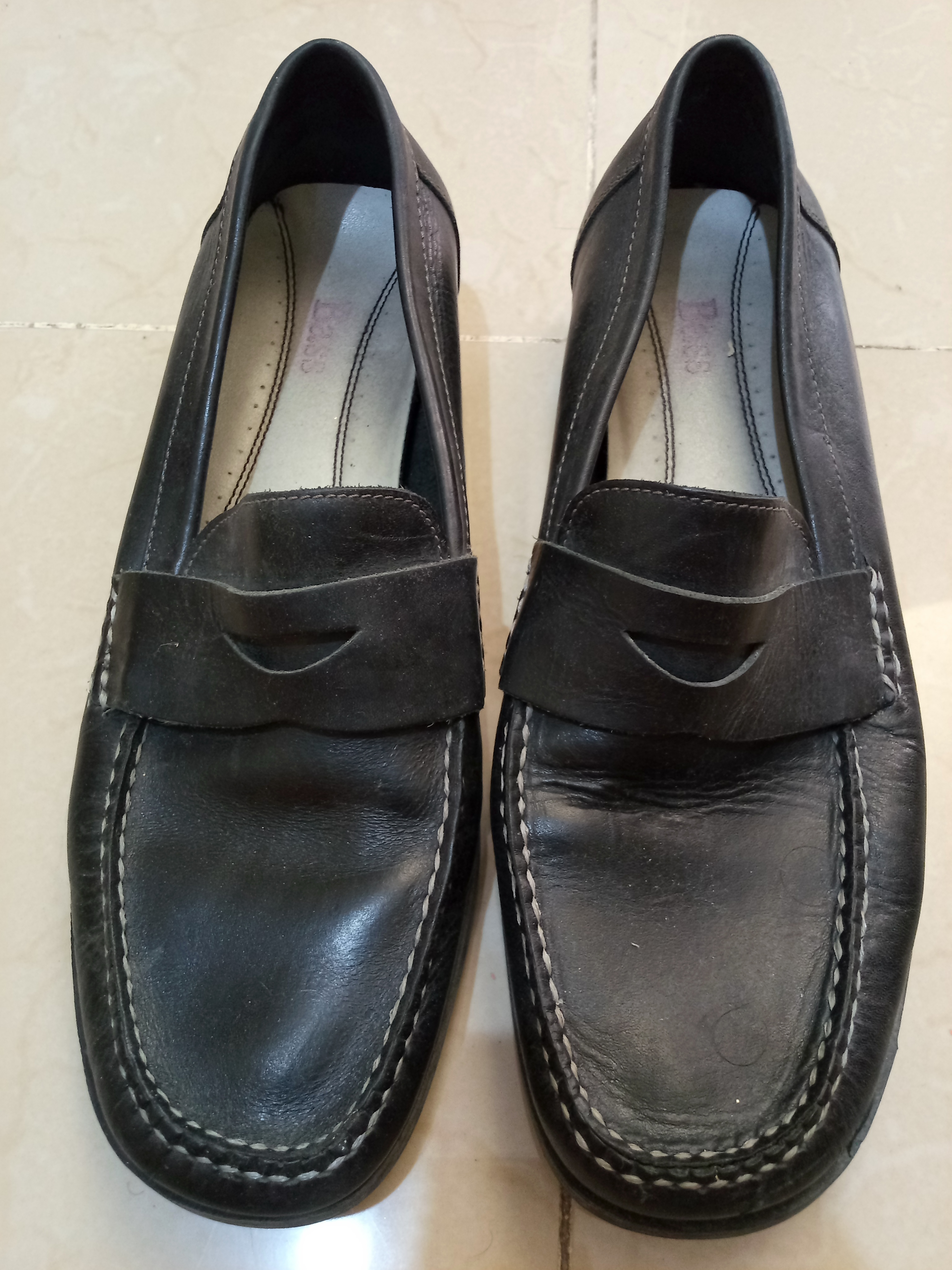 zapatos para hombre - Zapatos Mocasines de hombre, marca Bass, de piel, size 10M. 0