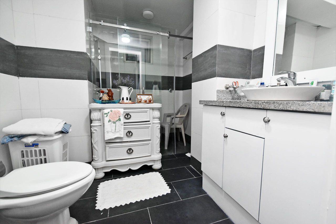 apartamentos - Espacioso apto en torre familiar en la mejor zona  4