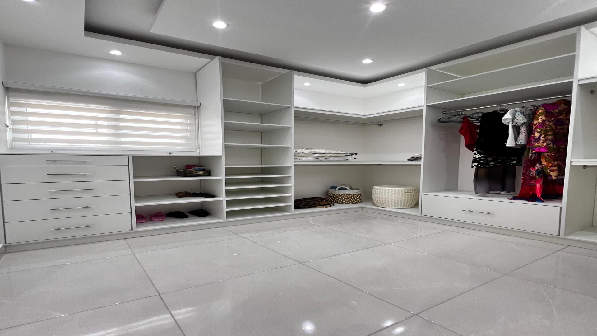 casas - Casa en sector exclusivo 3
