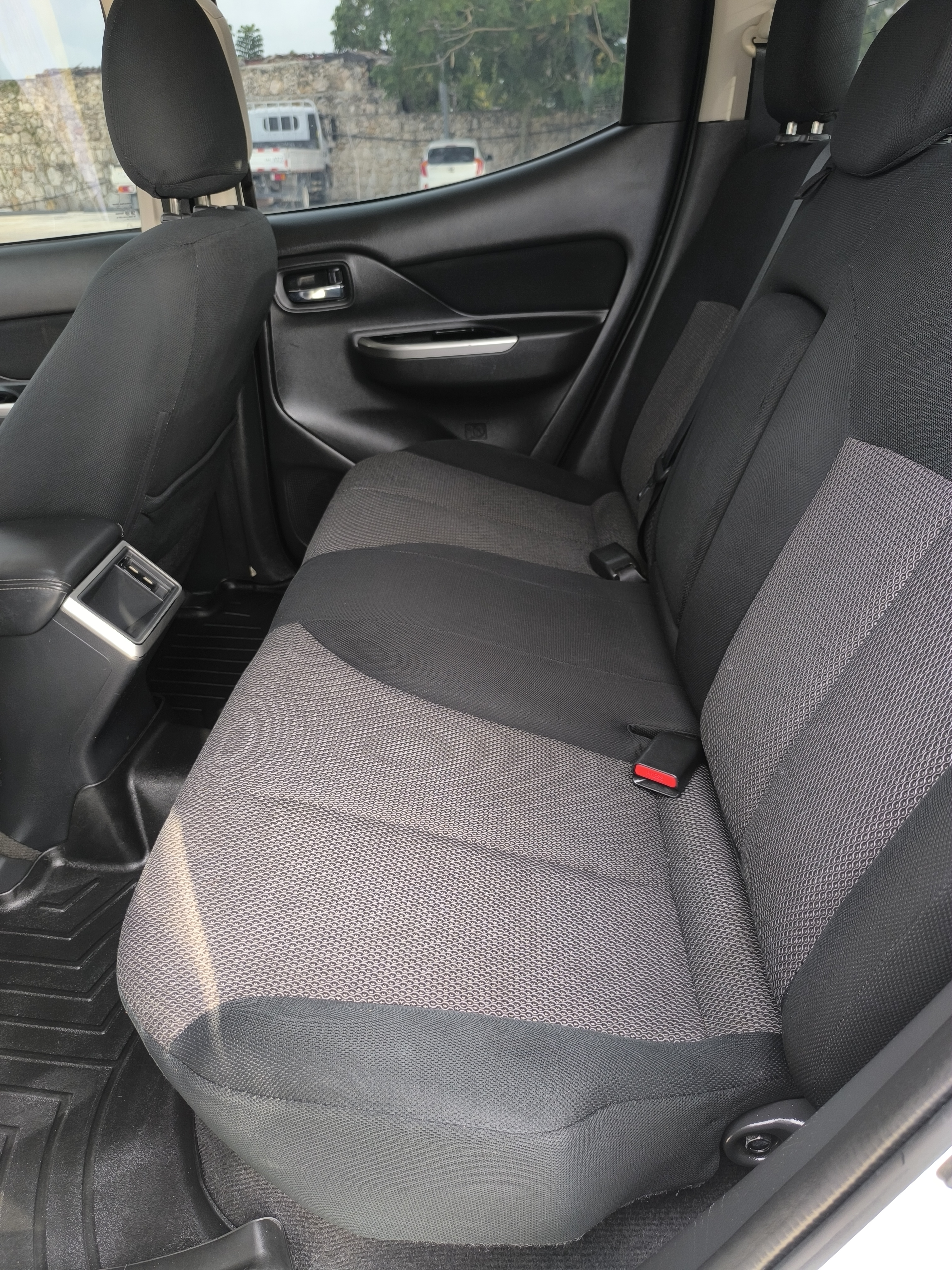 jeepetas y camionetas - Mitsubishi L200 Sportero 4x4 2021 6