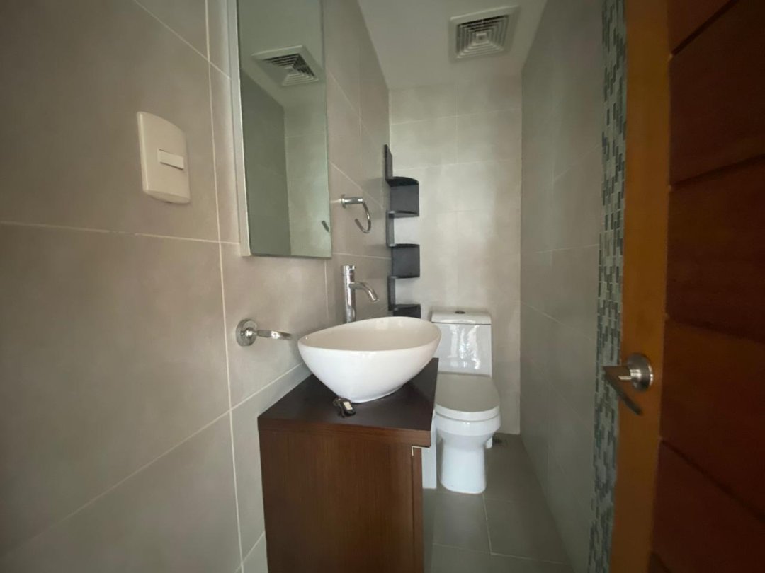 apartamentos - Alquilo apartamento en Serralles con línea blanca 6