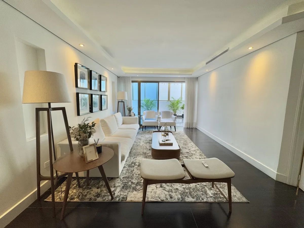 apartamentos - Vendo segundo nivel en Naco , precio US$450,000, c 3