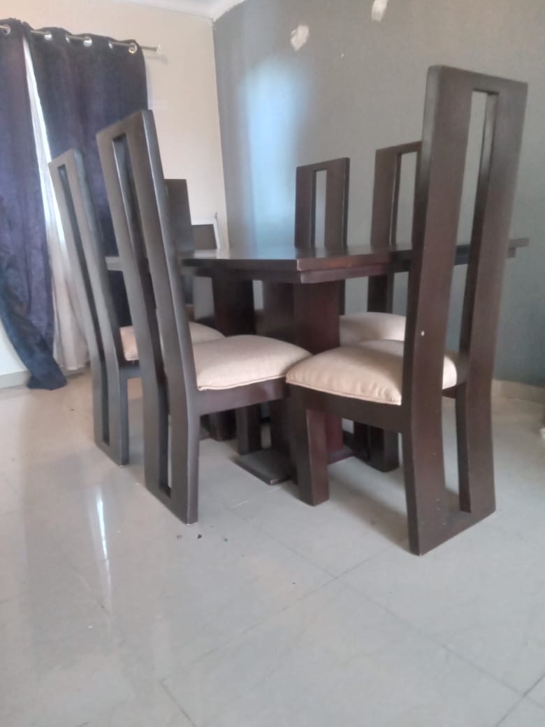 muebles y colchones - comedor 6 sillas, CAOBA, recien tapicado 4