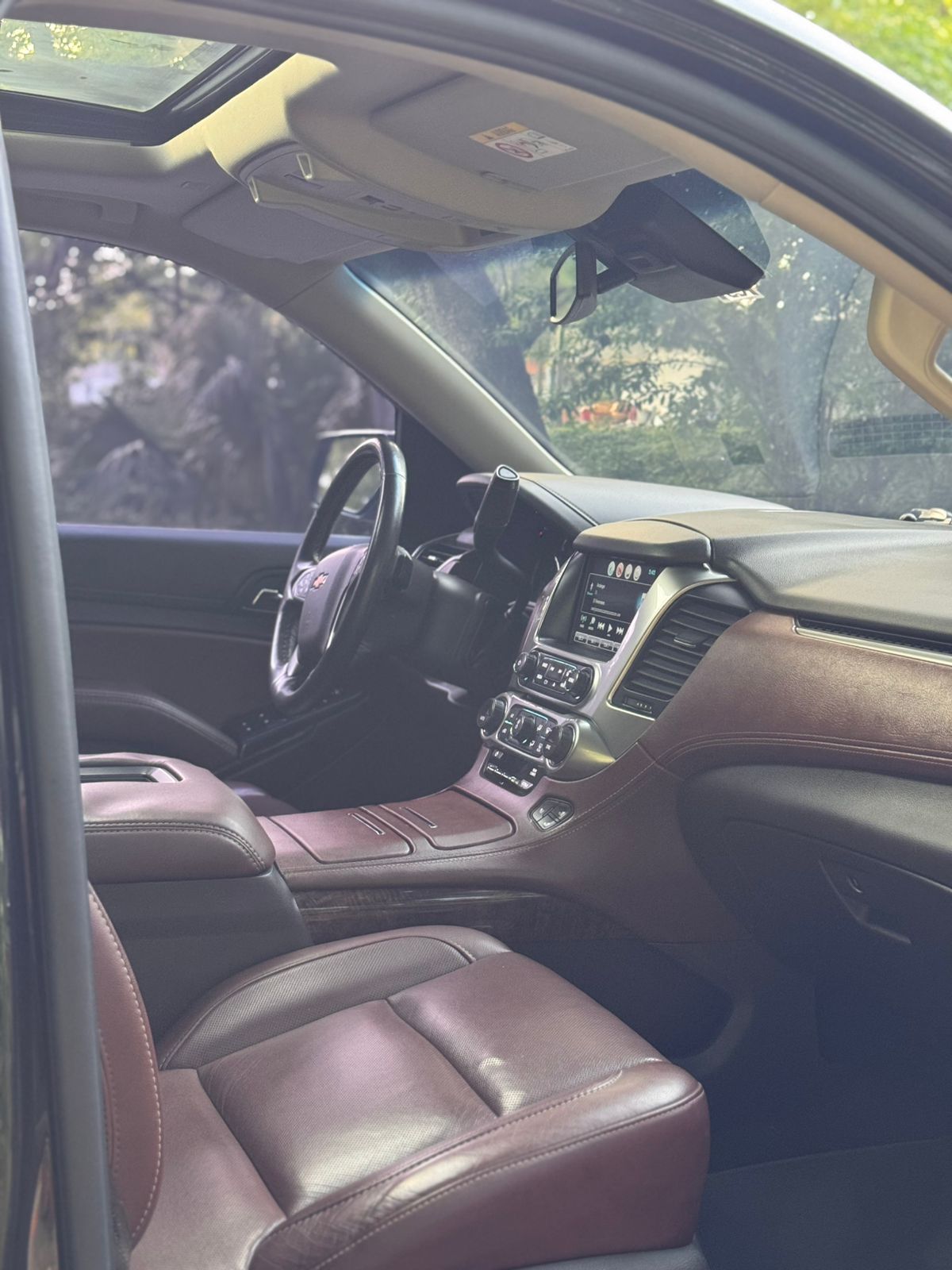 jeepetas y camionetas - Chevrolet Tahoe 2019 Premier edition 5