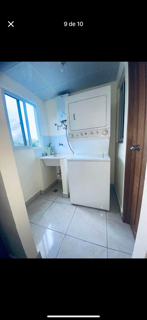 apartamentos - Rento Habitación Amueblada Cerca de la Embajada Americana y 15 minutos de Intec
 4