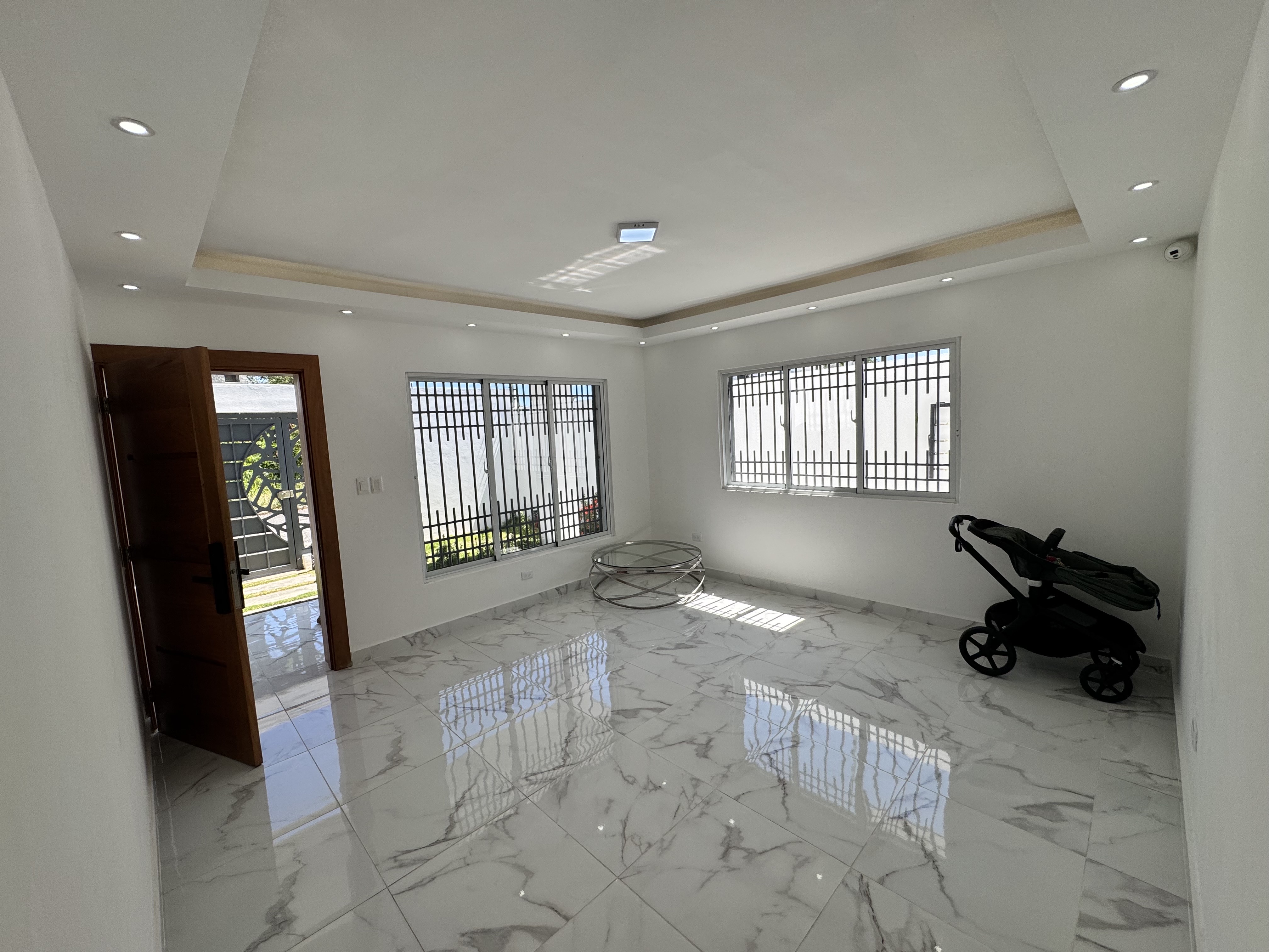 casas - venta de casa con piscina en la autopista de san isidro prado oriental con 304mt 9